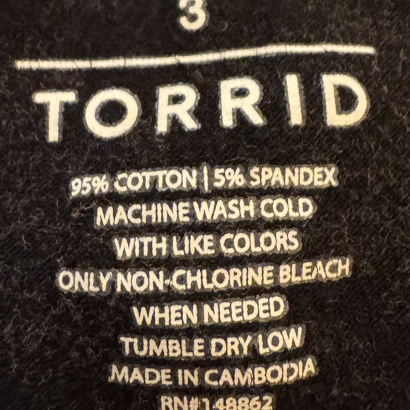 Cottagecore Floral Knit Pants – Discontinued Print 🌸🖤 - Picture 6 of 7